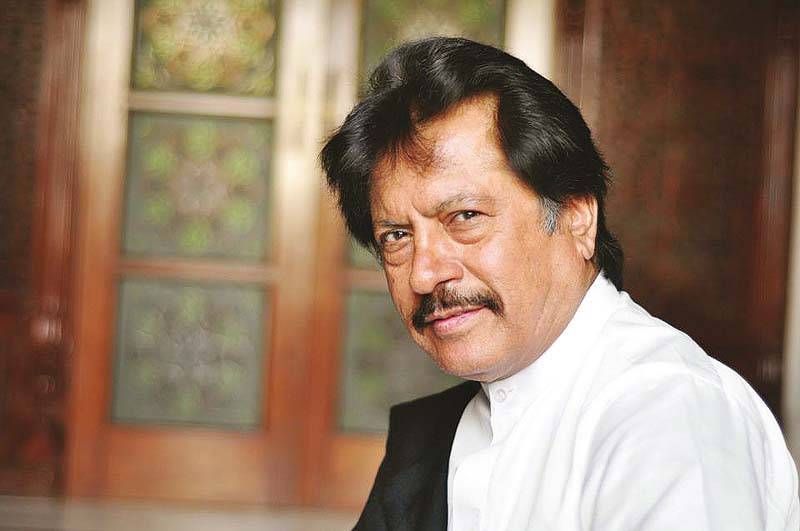 Attaullah Esakhelvi rubbishes death rumours