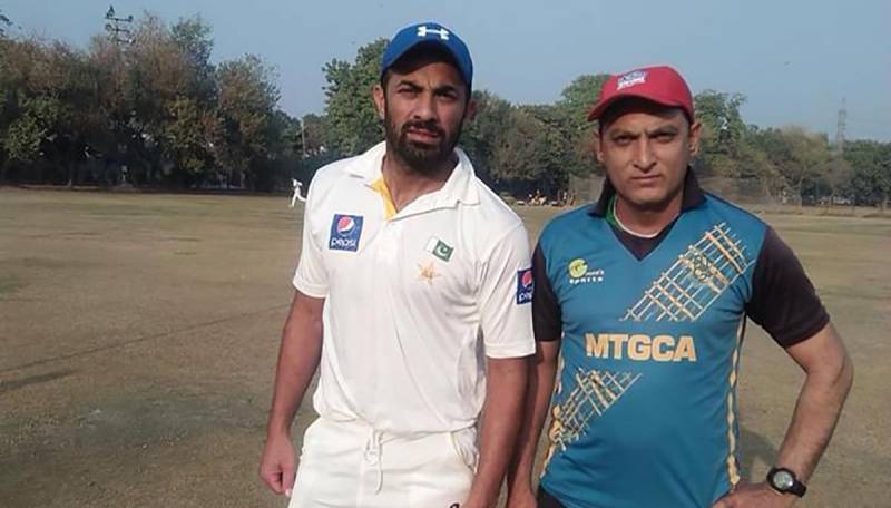 Wahab Riaz's coach turns cabbie amid COVID-19