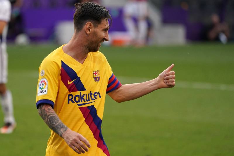 Messi tees up victory as Barcelona cling on to fading title hopes