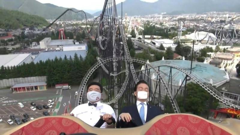 Silent screams: Japan rollercoaster virus guide wins hearts