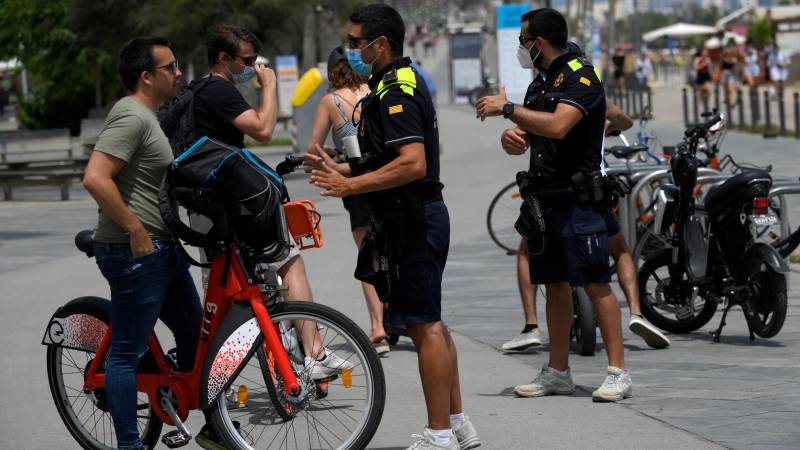 Catalan govt reimposes local lockdown after legal tussle