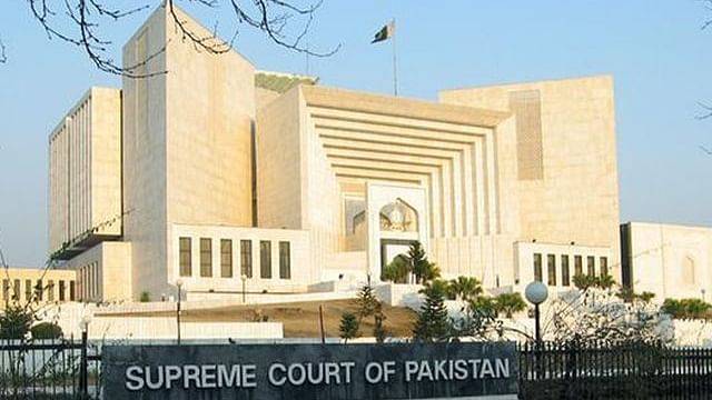 SC issues contempt notice to journalist over ‘derogatory’ tweet