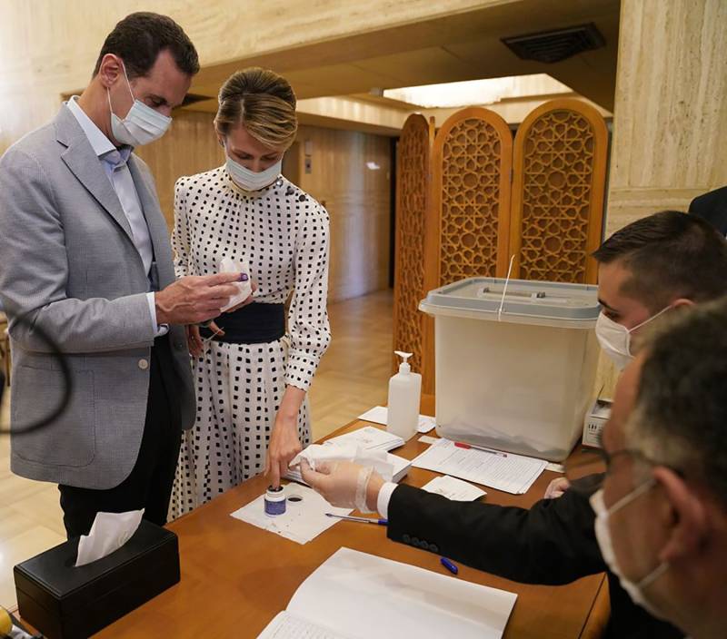 Syrians vote for new parliament amid war, economic turmoil