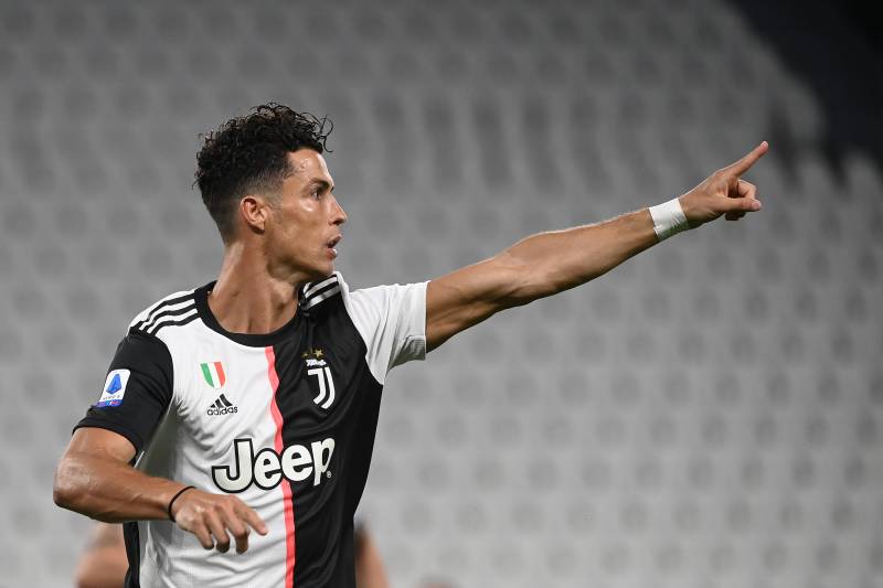 Ronaldo puts Juve on brink of ninth straight Serie A title