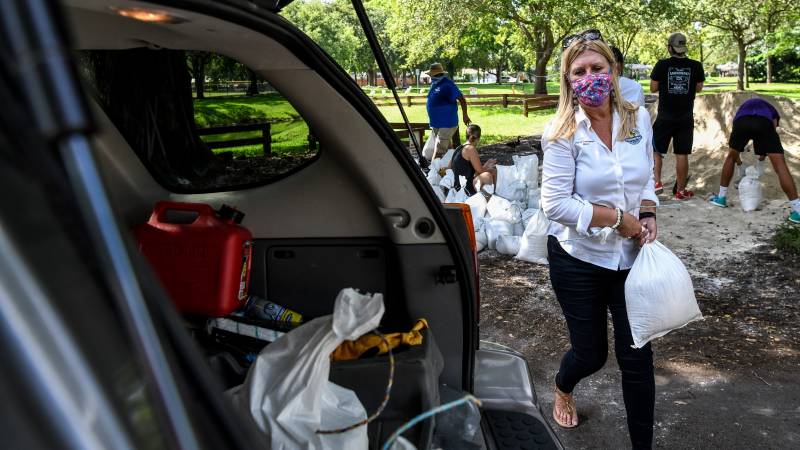 Hurricane Isaias lashes Bahamas on path to virus-hit Florida