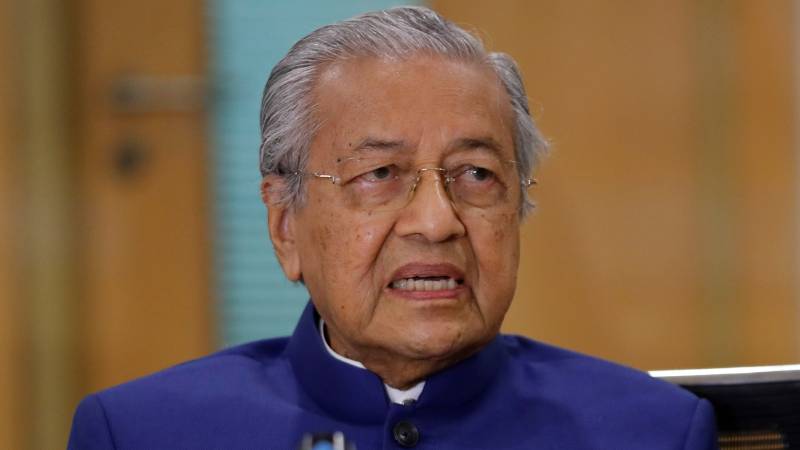 Malaysia's Mahathir, 95, to set up new political party