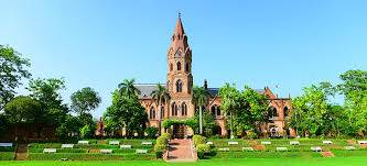 GCU Lahore allocates special seats to transgender persons