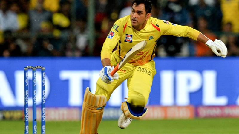 IPL's Chennai expect Dhoni to play past 40