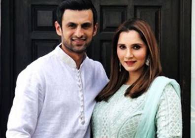 Shoaib Malik, Sania Mirza to reunite in Dubai, at last!