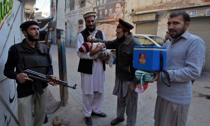 Polio worker escapes from abductors’ captivity in Lakki Marwat