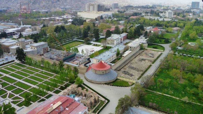 Afghan presidential compound hit in rocket attack on capital