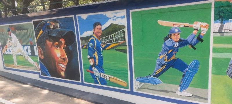 Paintings of prominent Sri Lankan cricketers on police station wall