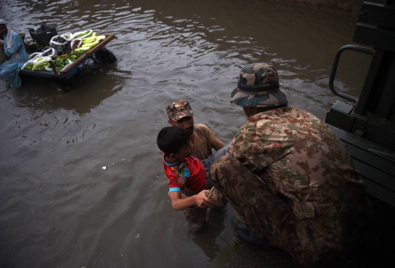 Army leads relief operation after rain wreaks havoc in Karachi