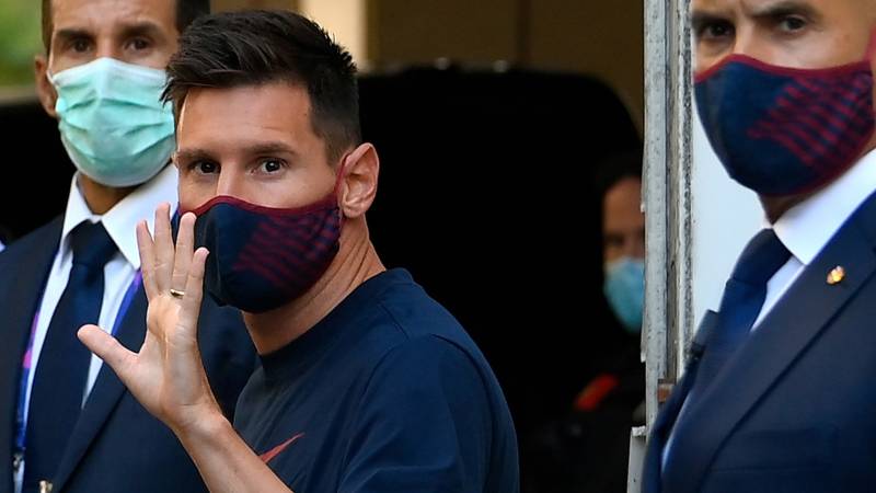 Top European clubs circle as Messi calls time at Barcelona