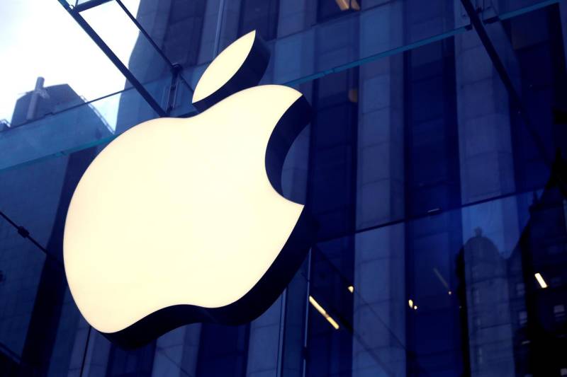 Apple to give developers time to comply with software change