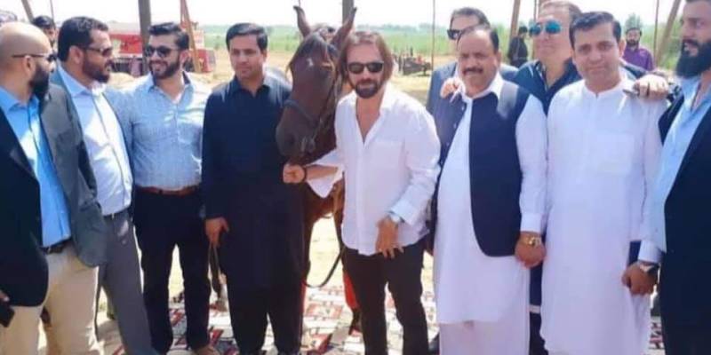 Ertugrul actor Dogan Alp pictures riding horse in Islamabad go viral