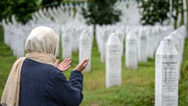 Seven Serbs held over 1992 Bosnia killings of Muslims