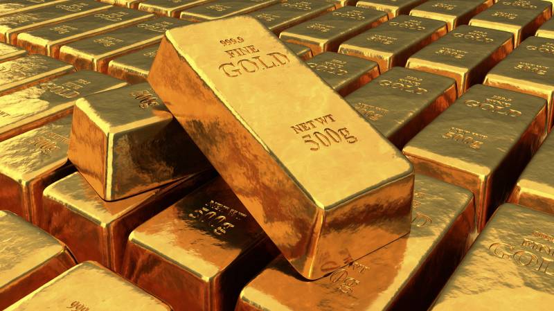 Gold price decreases in Pakistan