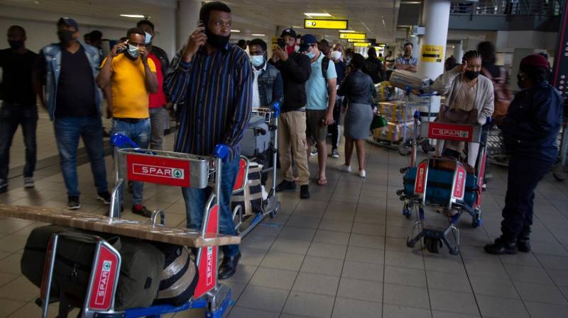 Celebrations in S. African airports as borders reopen