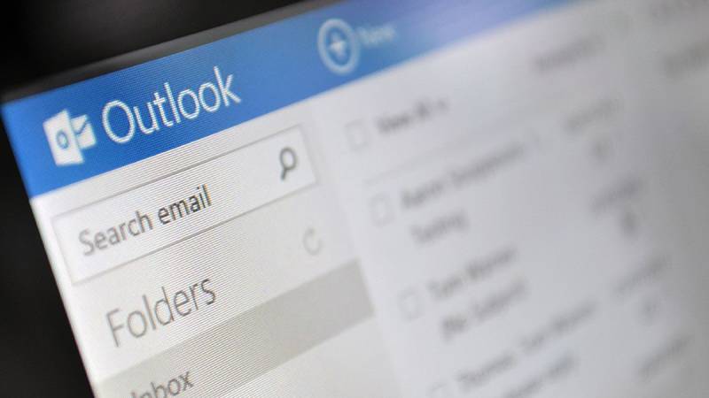 Microsoft Outlook email service hit by worldwide breakdown