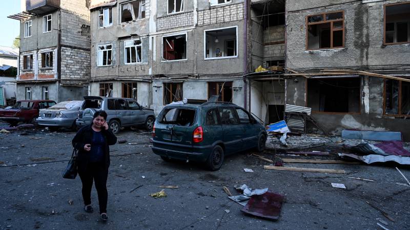 Heavy fighting over Karabakh after main city shelled