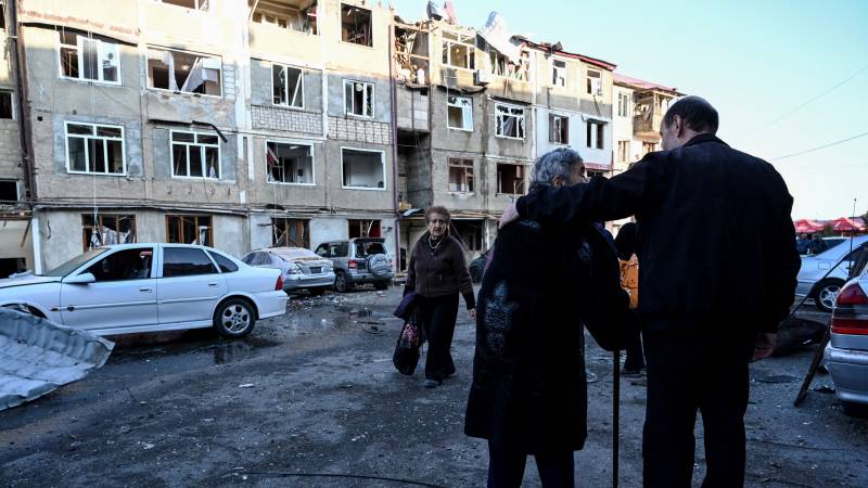 Sorrow and pride as Karabakh capital comes under fire