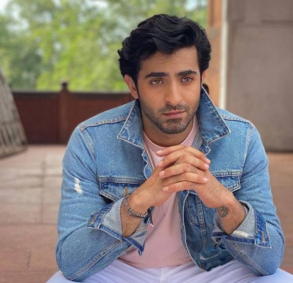 Actor Sheheryar Munawar in recovery after motorcycle accident