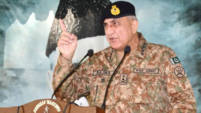 Army chief reviews preparedness of troops deployed along LoC