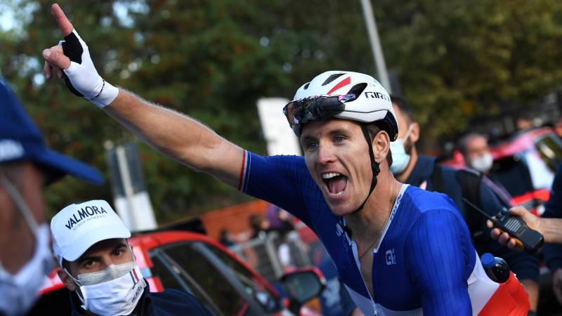 Demare wins sprint for third victory in this year's Giro