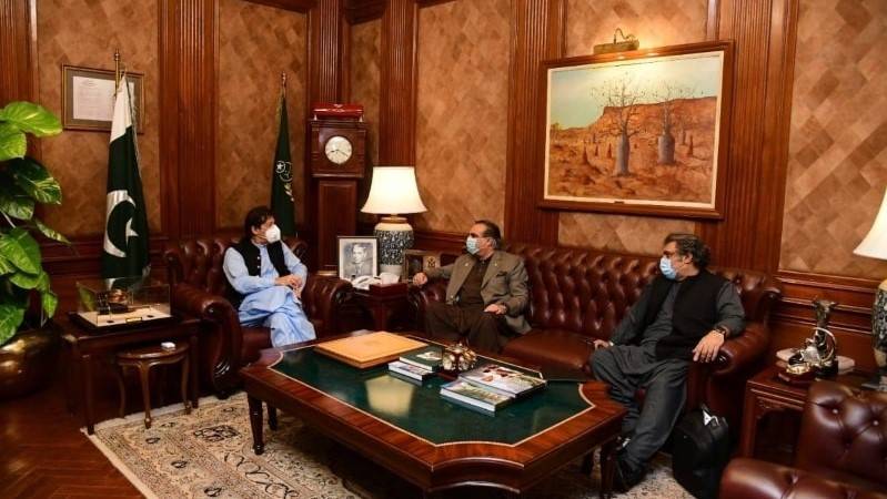 PTI Sindh MPs discuss development projects with PM