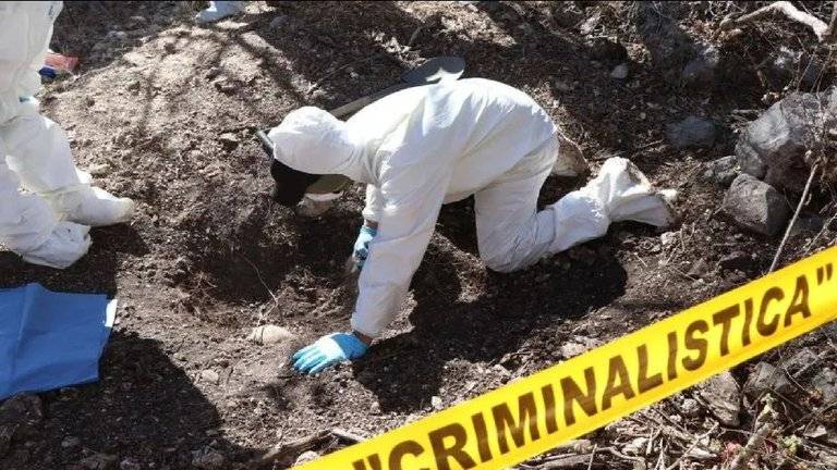 59 bodies found in Mexico hidden graves