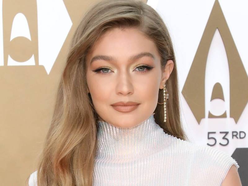 Gigi Hadid pens emotional letter to fans after birth of baby daughter