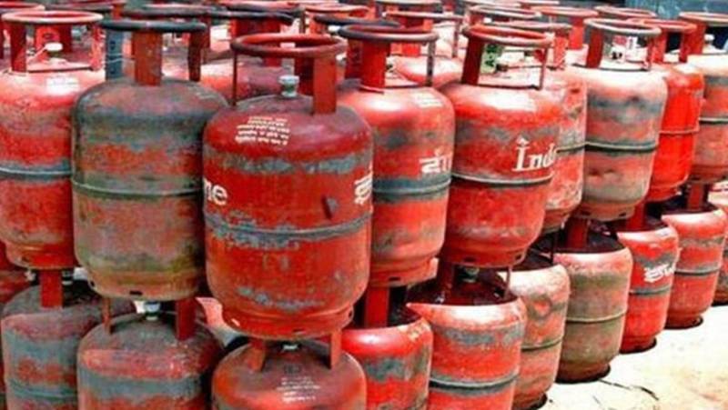 Ogra notifies increase in LPG price