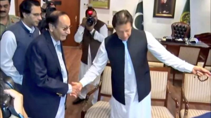 PM Khan telephones Ch Shujat, inquires about his health