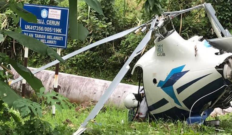 Two dead after Malaysian helicopters collide