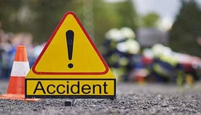 Six die as jeep plunges into ravine in Mansehra