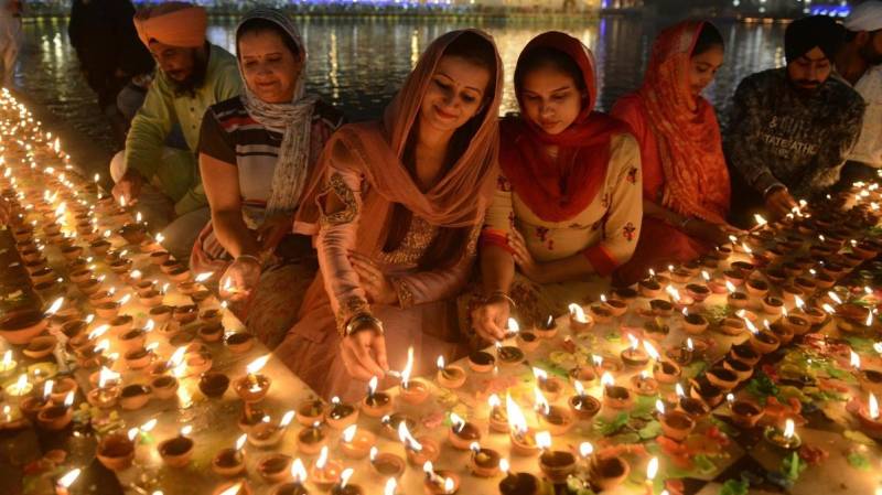 Pandemic casts shadow over India's Diwali festival