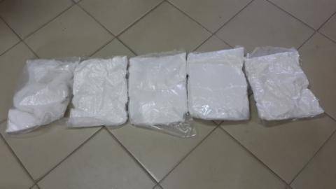 Cocaine haul found in plane toilet