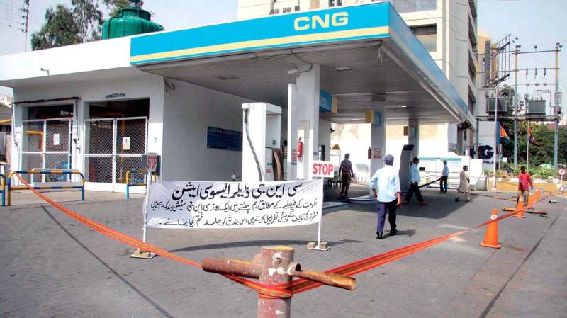 SNGPL suspends gas supply to CNG stations