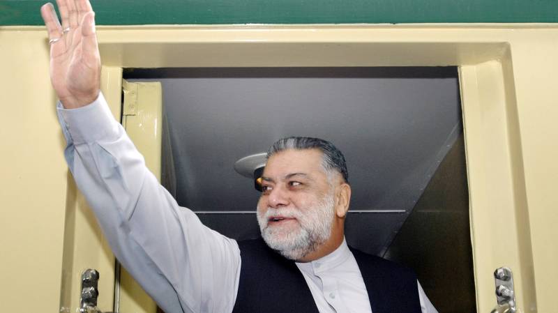 Former PM Mir Zafarullah Khan Jamali laid to rest