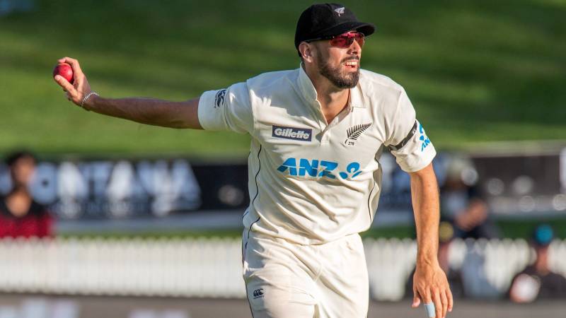 New Zealand all-rounder Mitchell fined for swearing