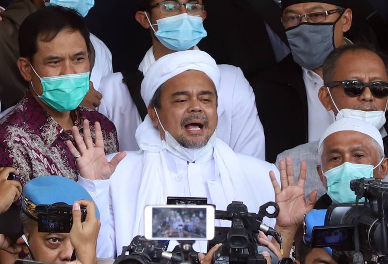 Indonesia arrests religious cleric over virus rule breaches