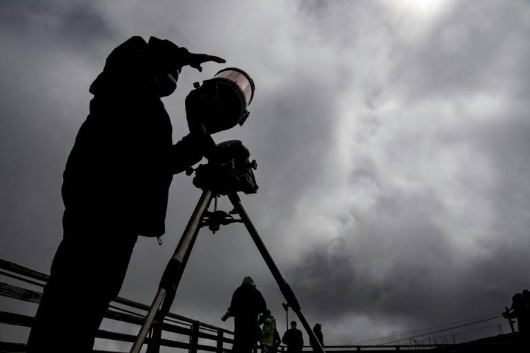 Rain threatens to ruin eclipse viewing in Chile's south