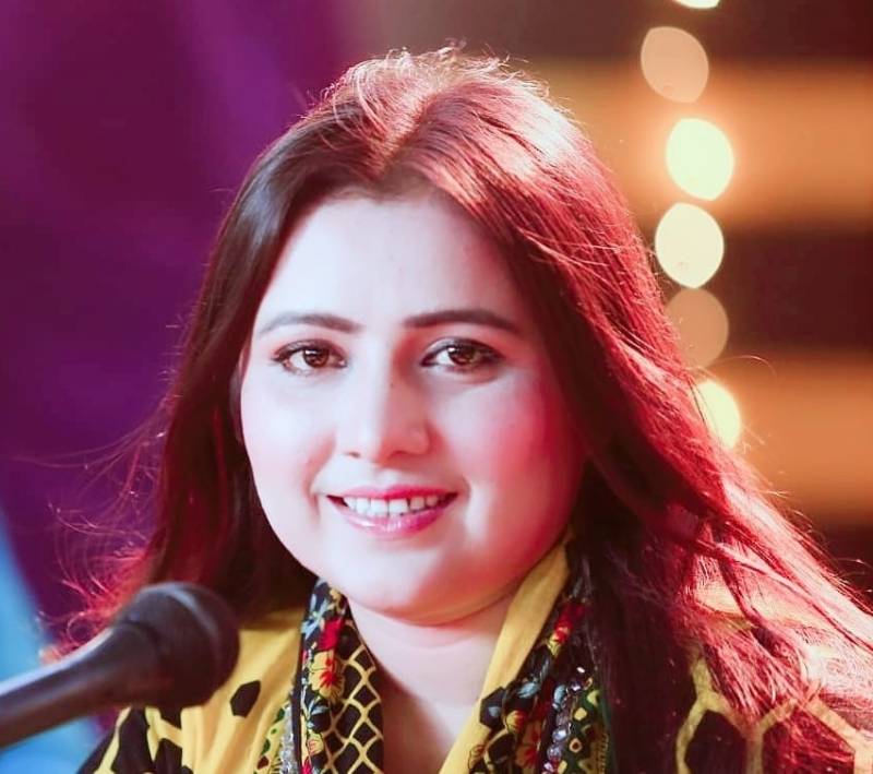 Police foil attempt to kidnap singer Khushboo Leghari