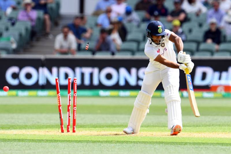 Shaky start for India in first Test against Australia