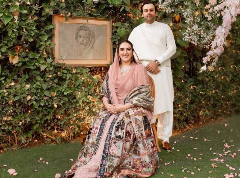 Bakhtawar gives insights on Shawl she wore during the engagement ceremony