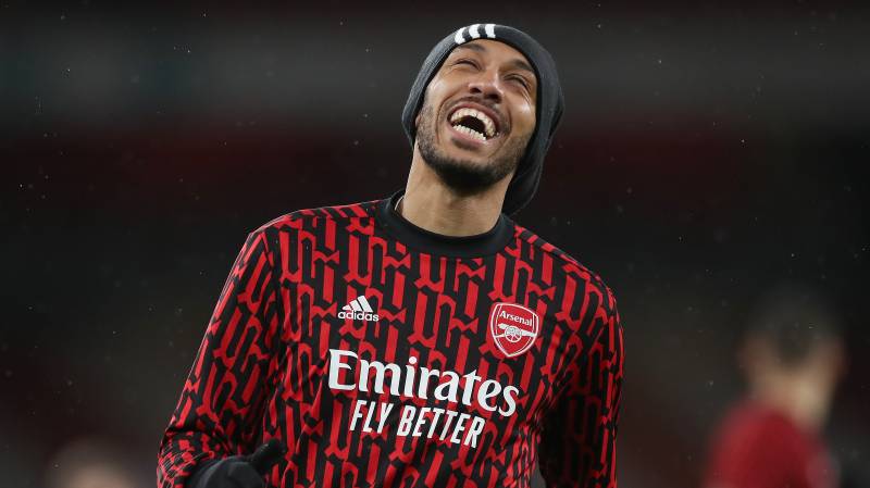 Aubameyang urges young Arsenal players to 'be patient'