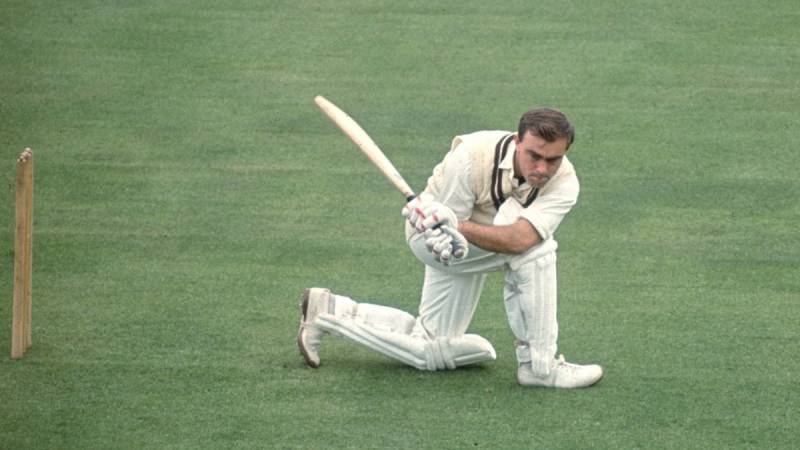 'Fearless' former England batsman Edrich dies at 83