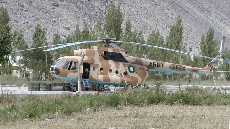 Two majors among four martyred as army helicopter crashes in Gilgit-Baltistan