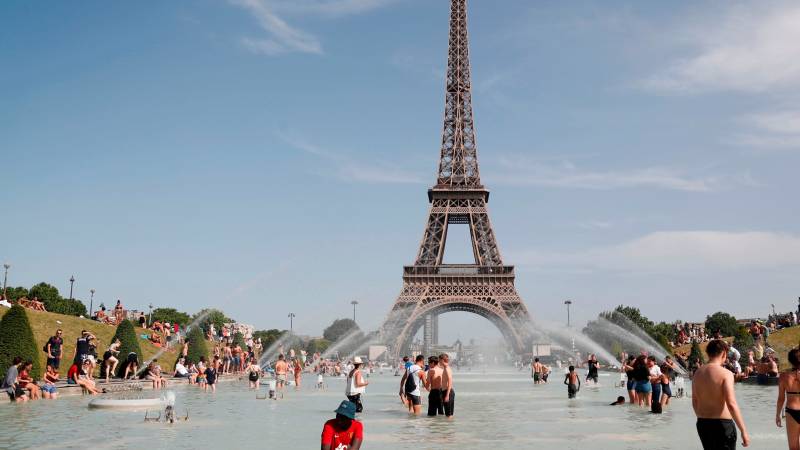 2020 was France's hottest year on record: forecaster